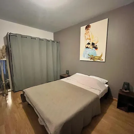 Vintage House *